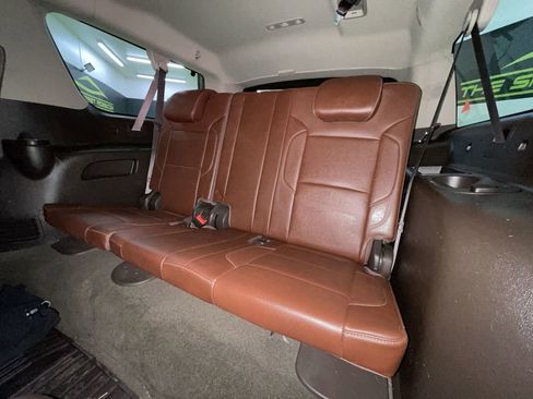 Used 2016 Chevrolet Suburban LTZ image 30