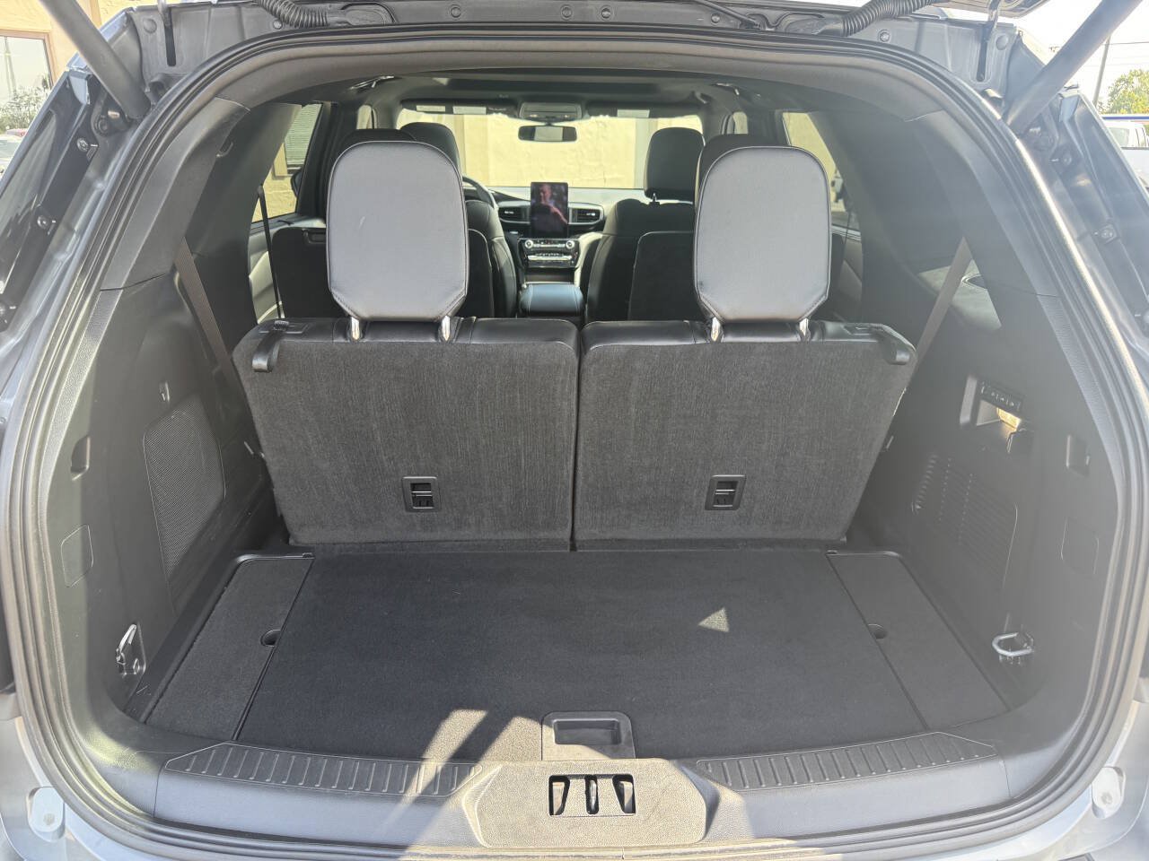 Used 2024 Ford Explorer ST w/ Technology Package AWD/4WD image 11