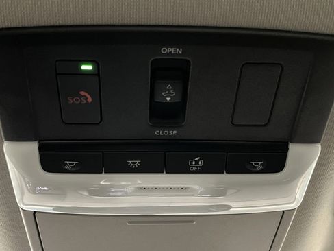 Certified 2023 Nissan Sentra SR w/ SR Premium Package image 24