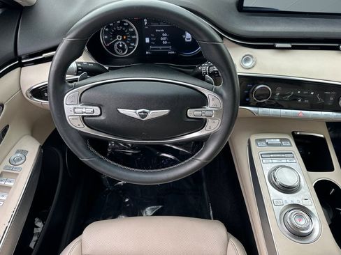 Used 2023 Genesis GV70 2.5T w/ Select Package image 28