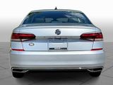 Used 2020 Volkswagen Passat 2.0T SE image 4