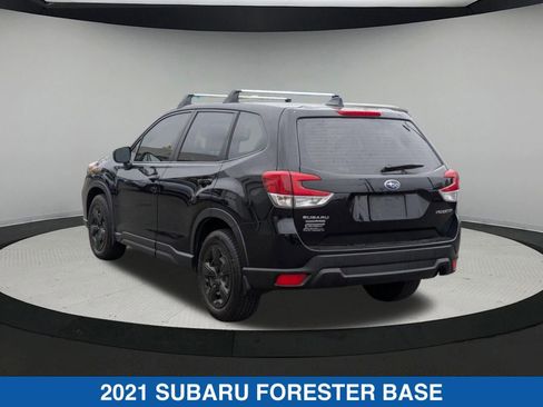 Used 2021 Subaru Forester AWD/4WD image 6