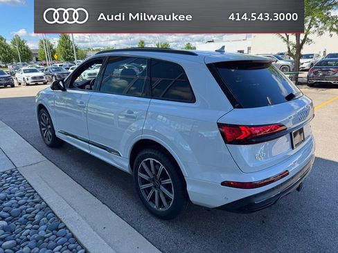 Used 2023 Audi Q7 2.0T Premium Plus w/ Premium Plus Package AWD/4WD image 5