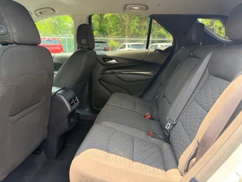 Used 2020 Chevrolet Equinox LT w/ Driver Convenience Package FWD image 25