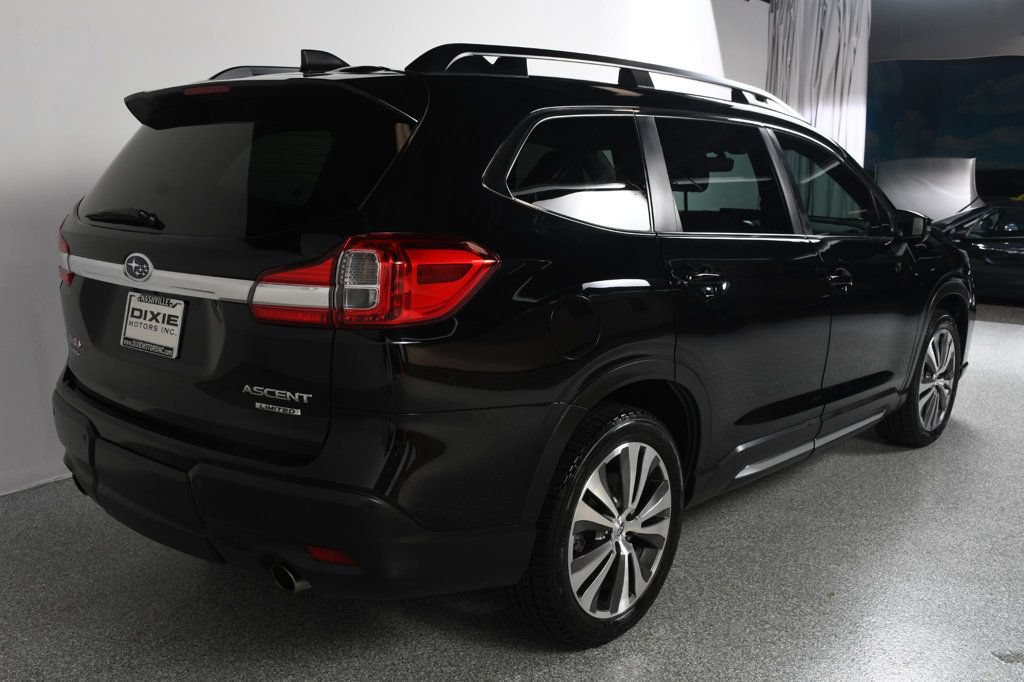 Used 2022 Subaru Ascent Limited w/ Technology Package AWD/4WD image 8
