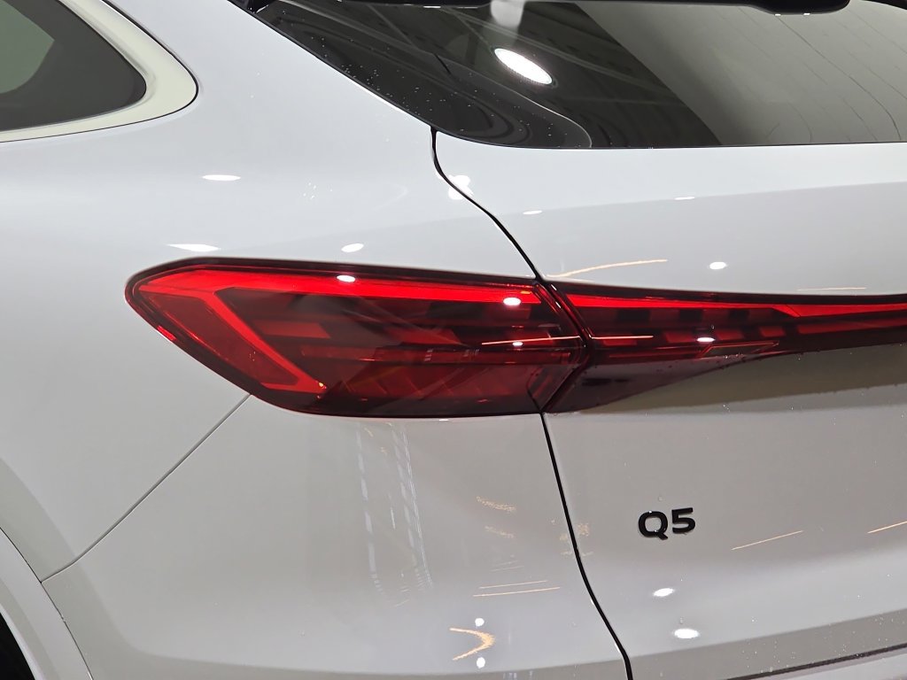 New 2026 Audi Q5 Premium Plus AWD/4WD image 33