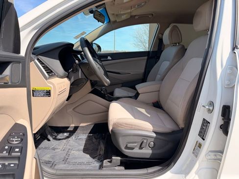 Used 2018 Hyundai Tucson Sport image 24