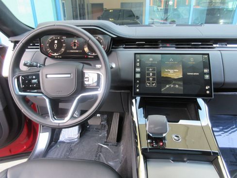 Used 2024 Land Rover Range Rover Sport SE image 45