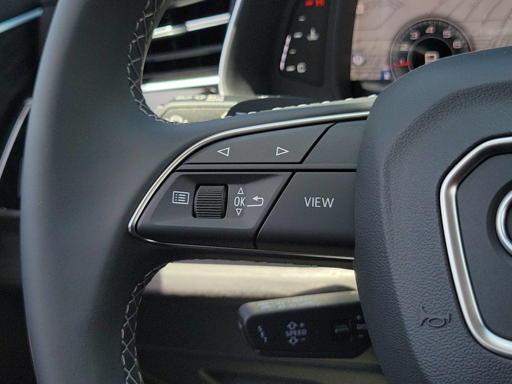 New 2026 Audi Q7 3.0T Premium AWD/4WD image 9
