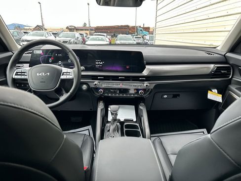 New 2025 Kia Telluride S image 18