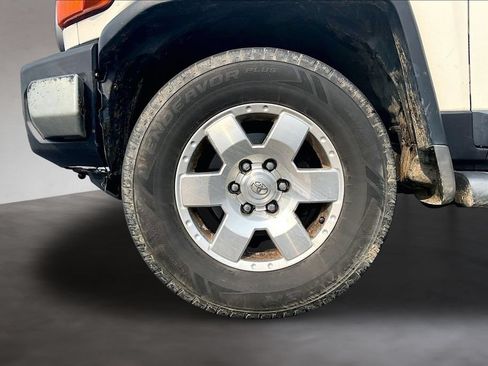 Used 2010 Toyota FJ Cruiser 4WD image 9