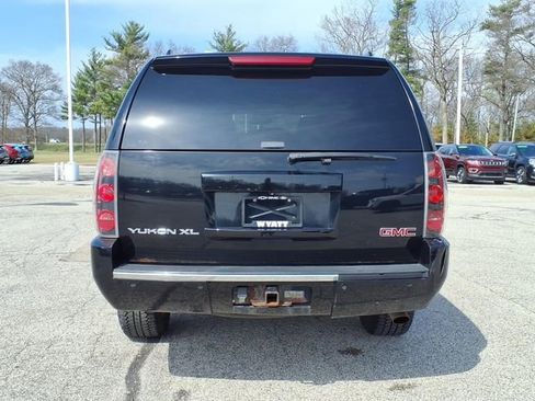Used 2008 GMC Yukon XL Denali AWD/4WD image 32