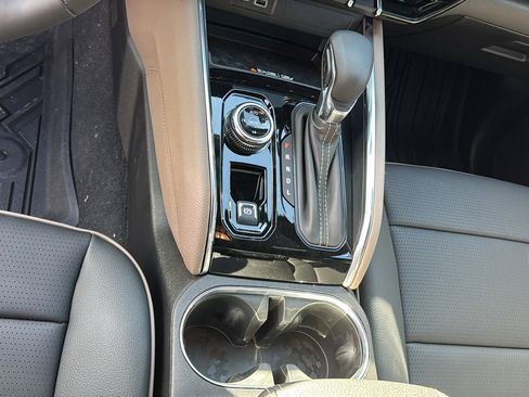 New 2026 GMC Canyon Denali image 18