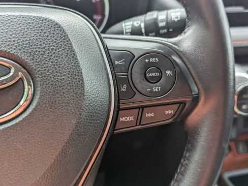 Used 2021 Toyota RAV4 Adventure image 15