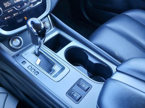 Used 2023 Nissan Murano SV image 15