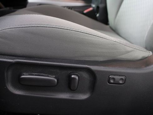 Used 2020 Toyota Tacoma SR5 image 15