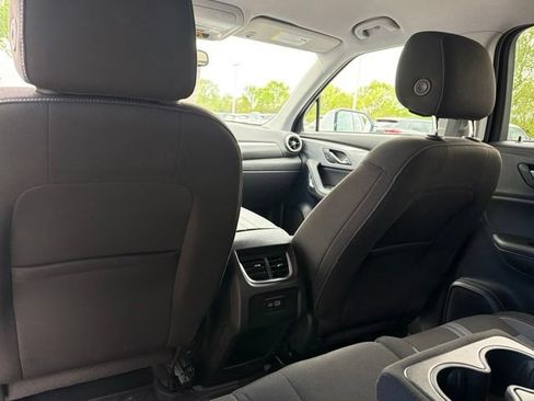 Used 2024 Chevrolet Blazer LT w/ Convenience Package FWD image 20