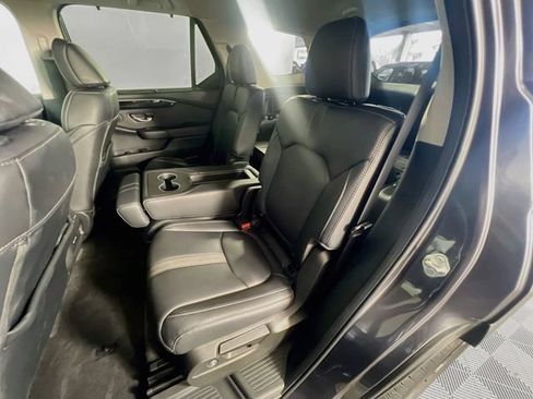 Used 2024 Honda Pilot Touring image 27