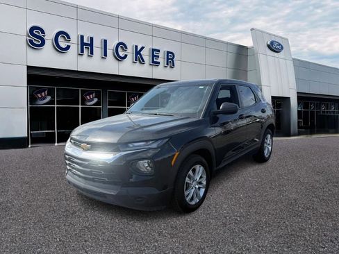 Used 2023 Chevrolet TrailBlazer LS FWD image 4