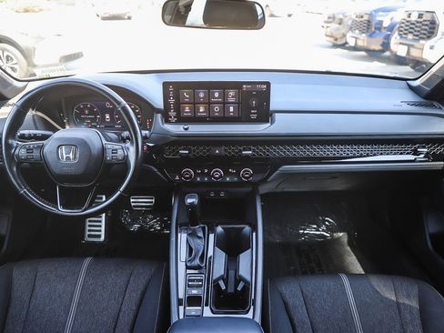 Used 2023 Honda Accord Sport image 12