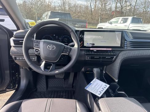 New 2026 Toyota Camry XLE image 10