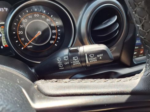 Used 2023 Jeep Wrangler Unlimited Sport AWD/4WD image 19