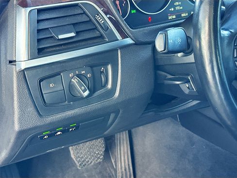 Used 2019 BMW 430i xDrive Convertible w/ Convenience Package image 10