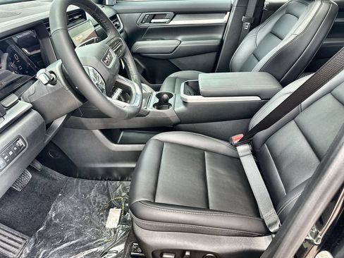 New 2026 GMC Terrain Elevation w/ Elevation Premium Package FWD image 24
