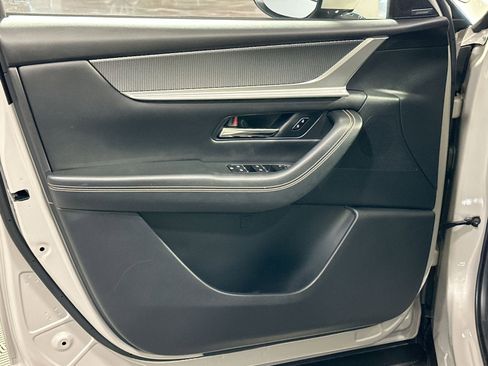 Used 2024 MAZDA CX-90 Plug-In Hybrid w/ Premium Pkg image 12