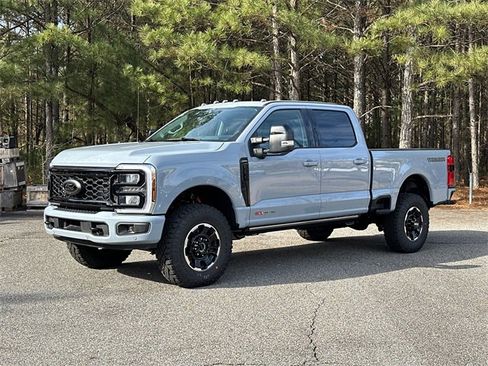 New 2026 Ford F250 Lariat w/ Tremor Off-Road Package image 3