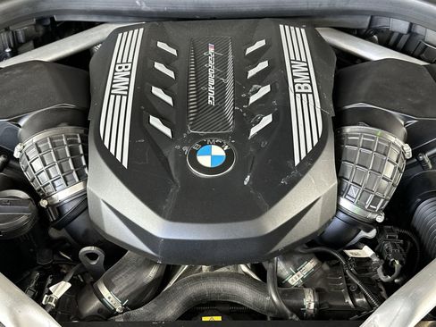 Used 2020 BMW X5 M50i w/ Premium Package image 28