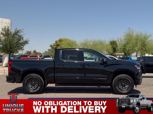 Used 2026 Chevrolet Silverado 1500 High Country w/ Midnight Edition AWD/4WD image 4