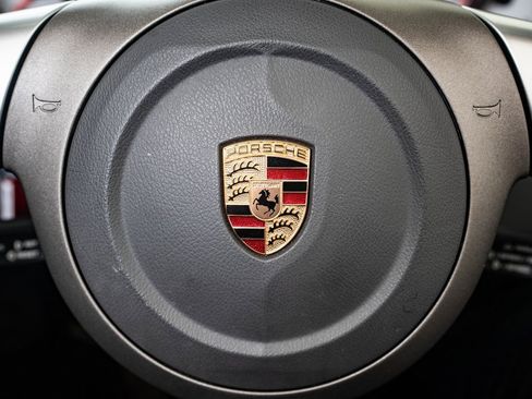 Used 2006 Porsche 911 Carrera S image 24