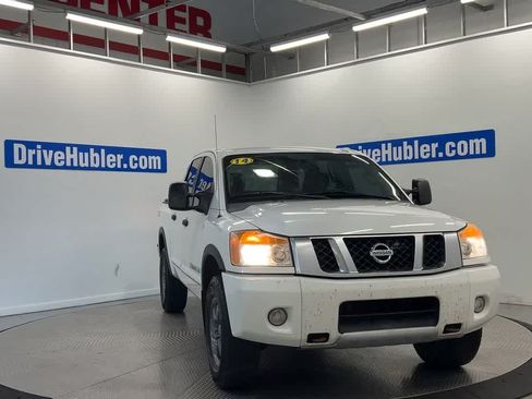 Used 2014 Nissan Titan PRO-4X AWD/4WD image 5