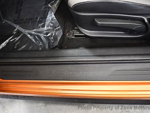Used 2016 Hyundai Veloster Turbo image 8