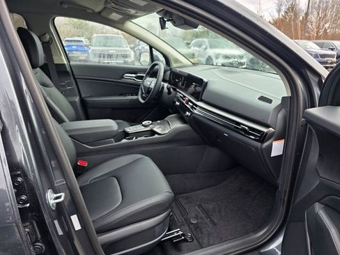 New 2026 Kia Sportage EX AWD/4WD image 11
