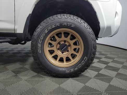 Used 2024 Toyota 4Runner TRD Off-Road Premium w/ Moonroof Package image 12