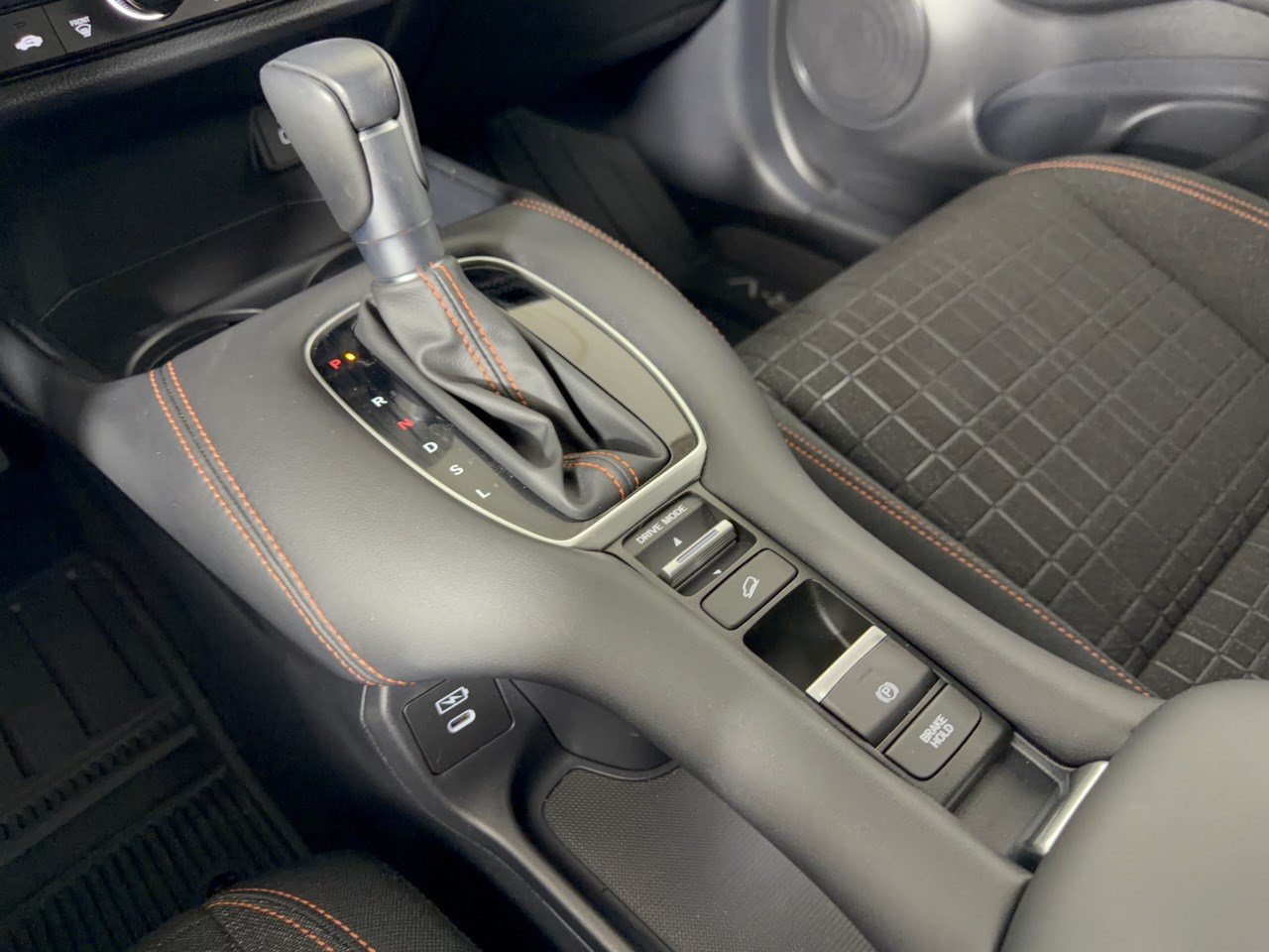 Certified 2024 Honda HR-V Sport image 21