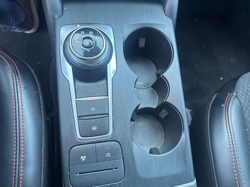 Used 2025 Ford Escape ST-Line image 14