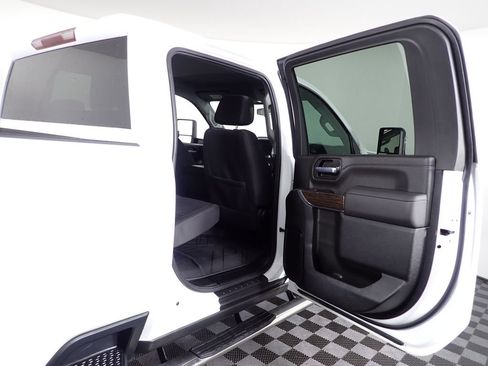 Used 2022 GMC Sierra 2500 SLE w/ Snow Plow Prep/Camper Package AWD/4WD image 31