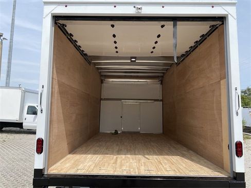 New 2025 Ford E-450 and Econoline 450 Super Duty w/ Power Equipment Group image 8