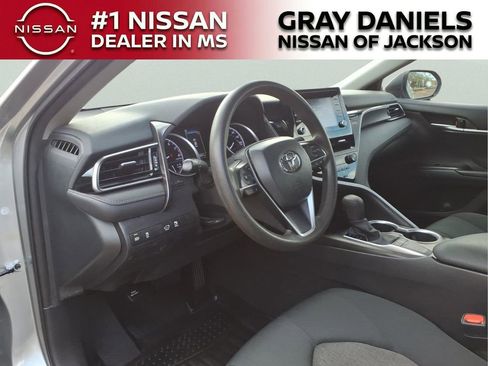 Used 2023 Toyota Camry LE image 9