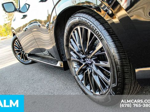 Used 2025 INFINITI QX80 Autograph image 13