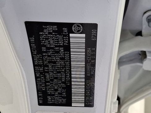 Certified 2025 Toyota Camry SE FWD image 33
