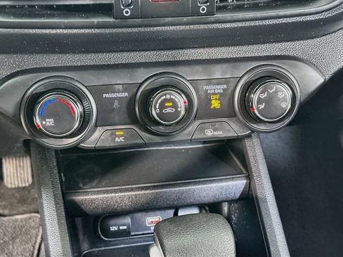 Used 2023 Kia Forte LXS w/ LXS Technology Package FWD image 19