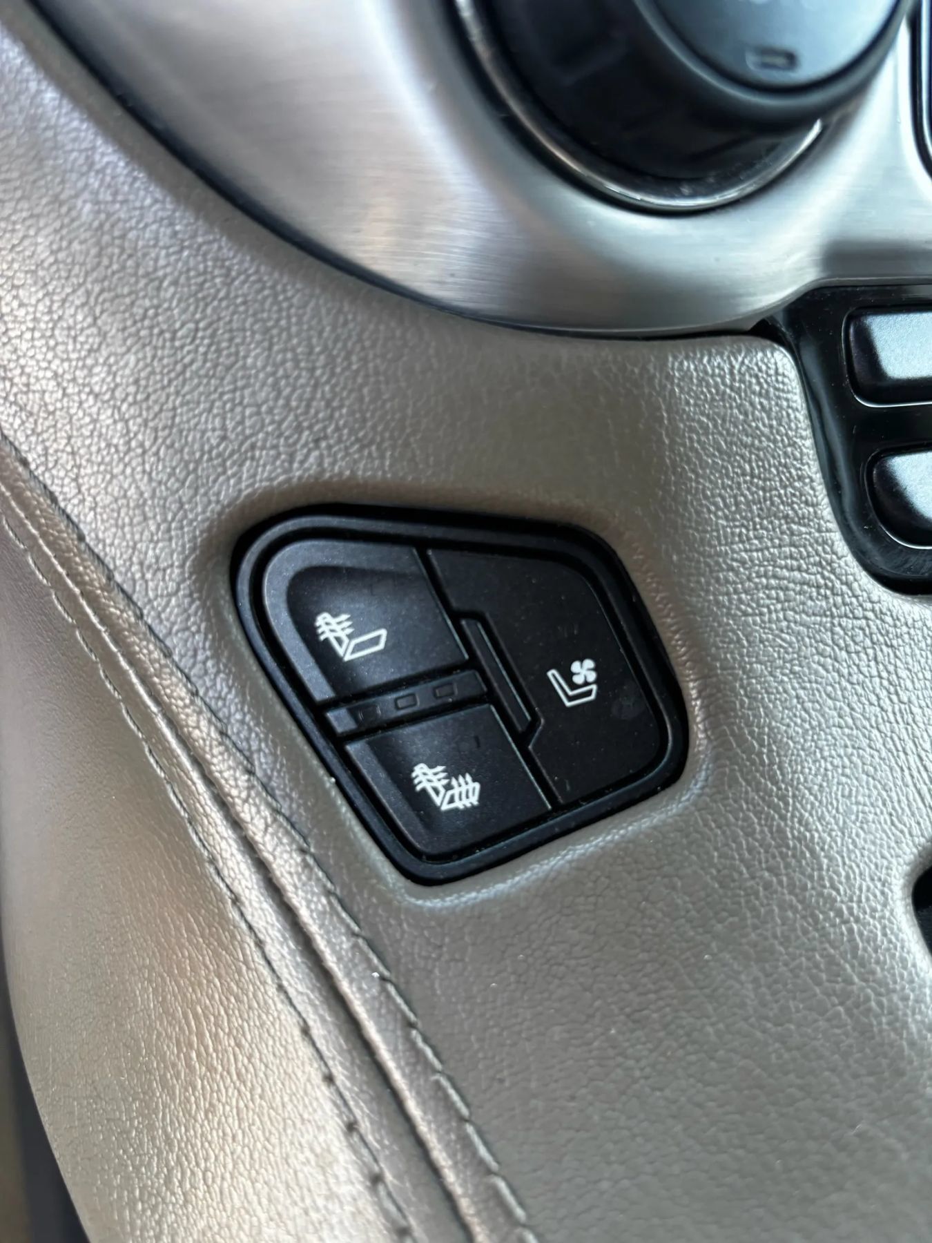Used 2017 GMC Yukon SLT RWD image 21