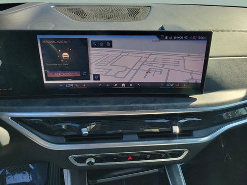 Used 2024 BMW X5 xDrive40i w/ Premium Package image 33