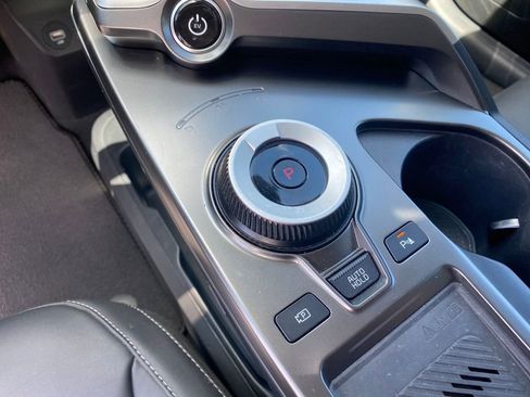 Used 2023 Kia EV6 Light image 17