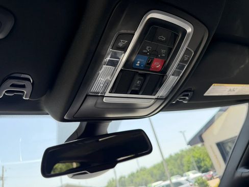 Used 2022 RAM 2500 Laramie AWD/4WD image 34