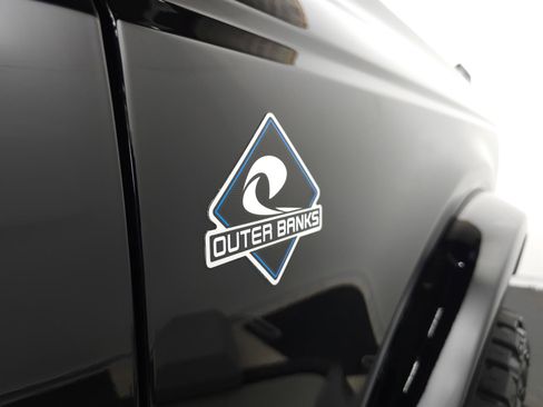 Used 2022 Ford Bronco Outer Banks AWD/4WD image 12